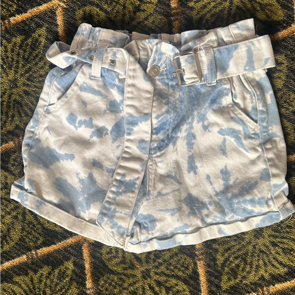 No Boundaries Light Blue Tie-Dye Paperbag Waist Shorts with Belt